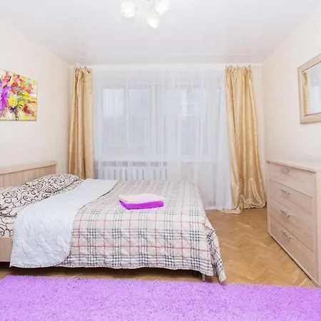 Apartment Cnianskaja 13 *